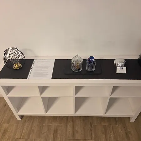 Lounge *